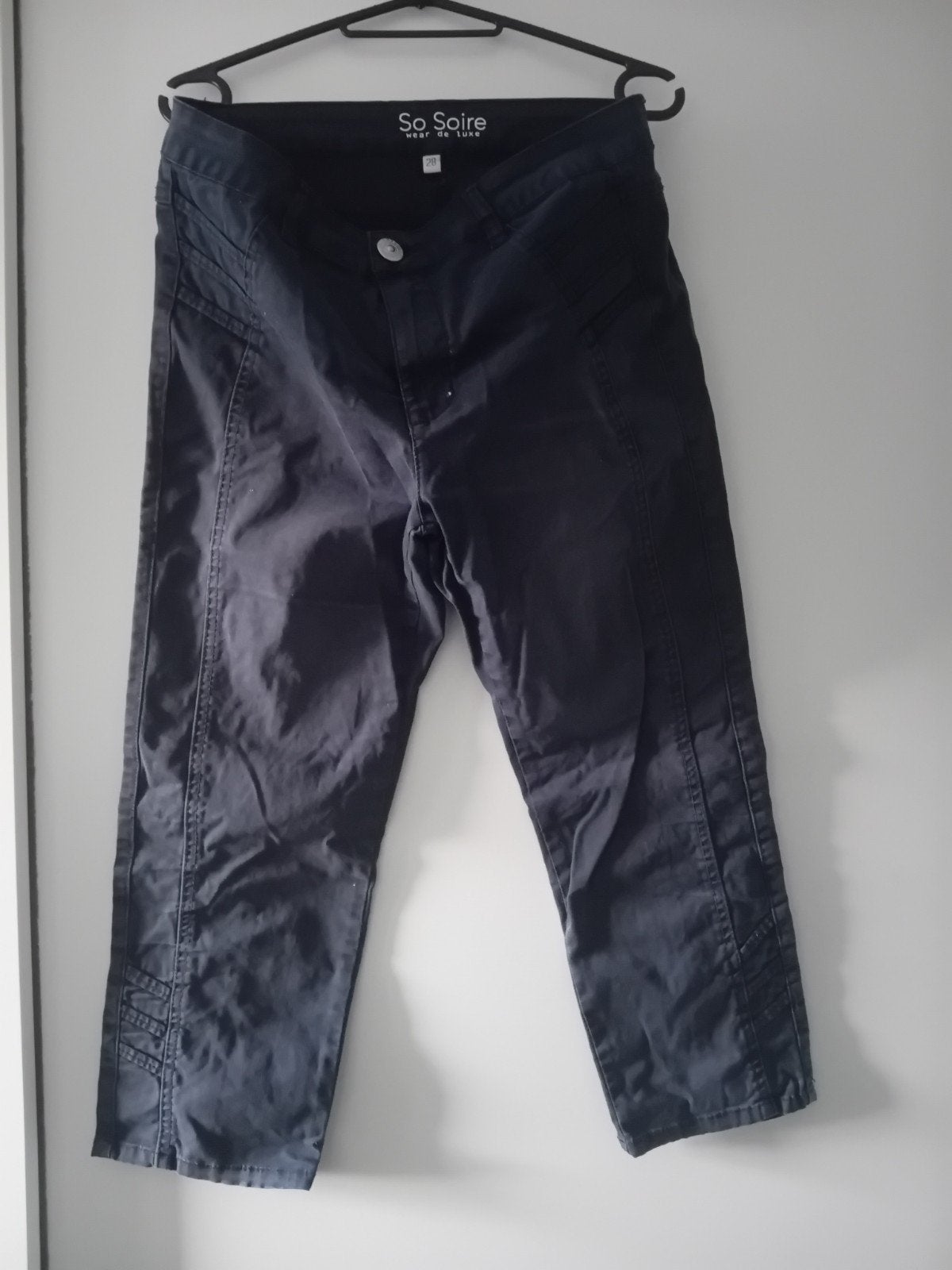 So Soire wear de luxe driekwart broek maat 28, Kleding | Dames, So Soire, Zwart, Ophalen of Verzenden, Driekwart