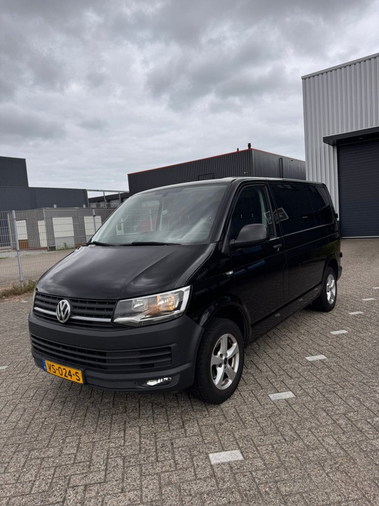Volkswagen Transporter T6 2.0 TDI 102 PK, 15 km/l, 4 cilinders, Volkswagen, Zwart