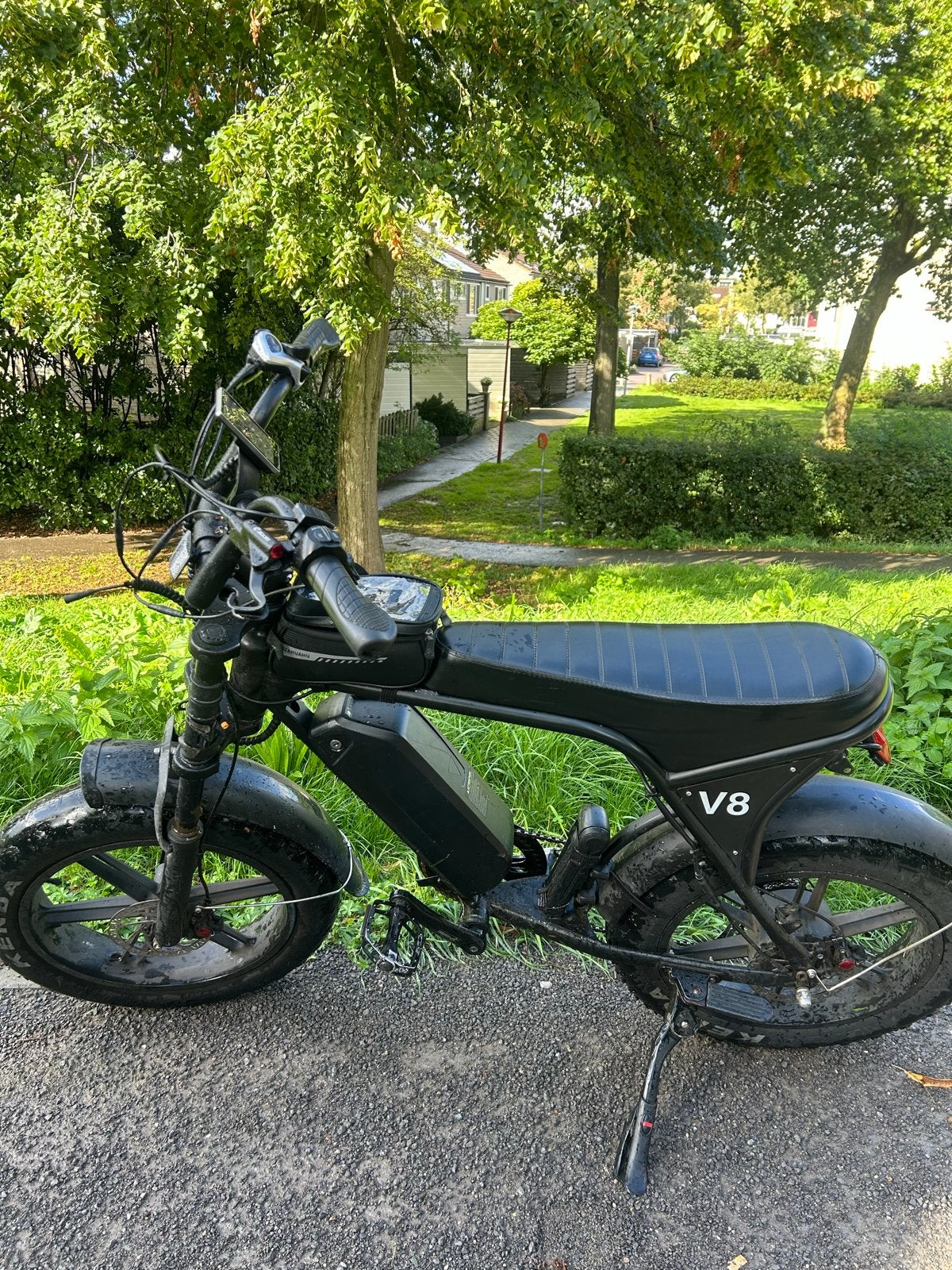 Ouxi v8 3.0 ( lees beschrijving ), Zo goed als nieuw, 51 tot 55 cm, 50 km per accu of meer, Ophalen