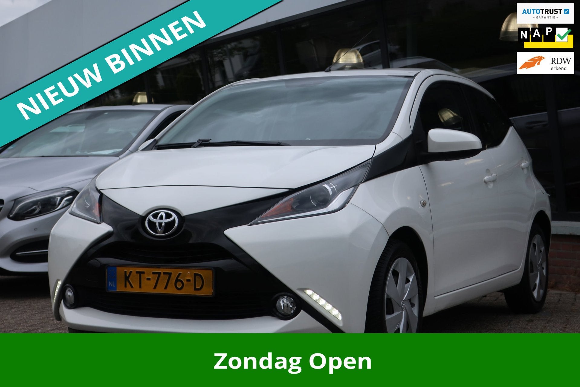 Toyota Aygo 1.0 VVT-i x-play 2e EIG_LED_LIMIT_CAMERA_NAP., Voorwielaandrijving, Stof, Gebruikt, 4 stoelen