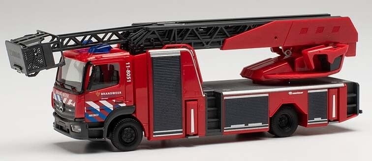Mercedes Benz Atego Dreh. Rosenbauer Brandweer Zaanstad 8051, Nieuw, Ophalen of Verzenden, Bus of Vrachtwagen, Herpa