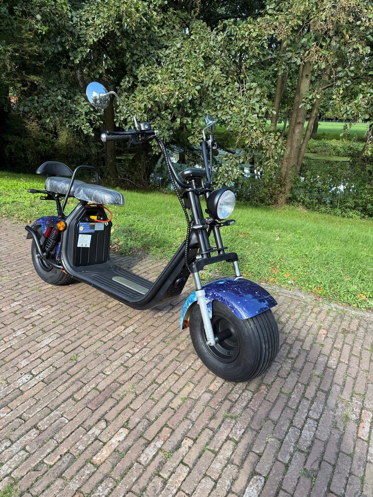 NIEUW! E-scooter (E-chopper) 2000W - Galaxy Editie