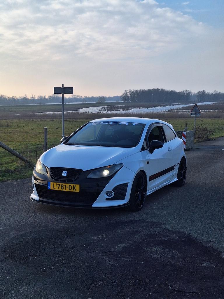 Seat Ibiza Bocanegra 2010 | Sportief |, 4 cilinders, Wit, Particulier, Onderhoudsboekje