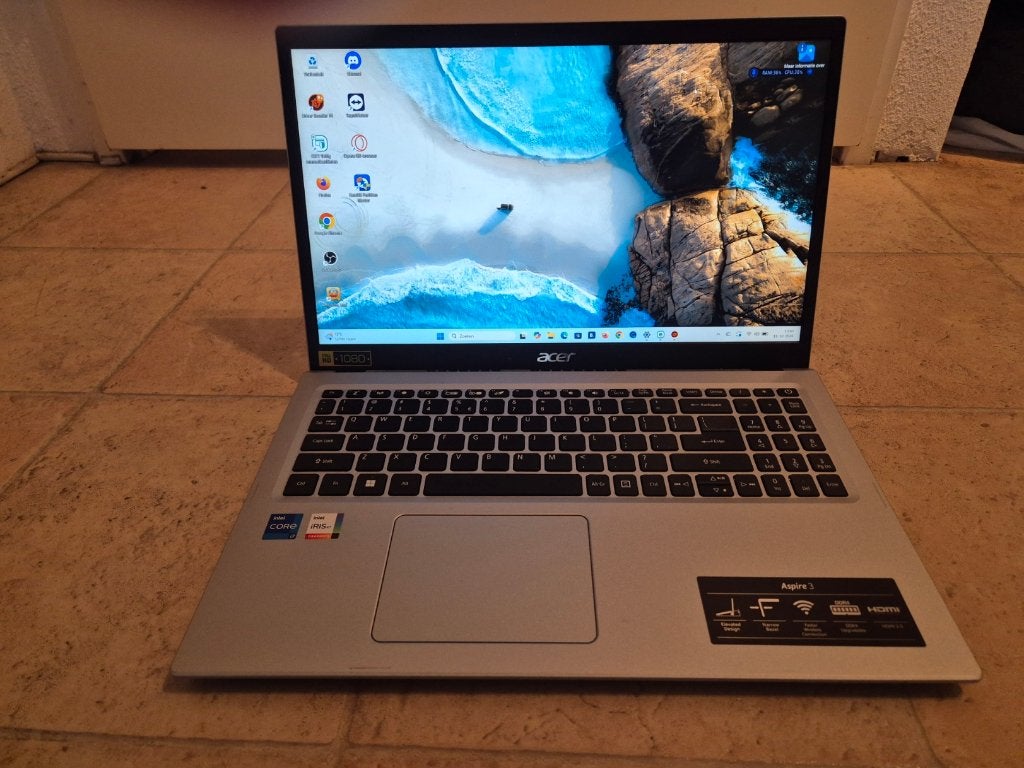 acer aspire 3 intel core i7 16gb Ram in goede staat, Computers en Software, Ophalen, Acer Aspire 3, 2 tot 3 Ghz, Zo goed als nieuw