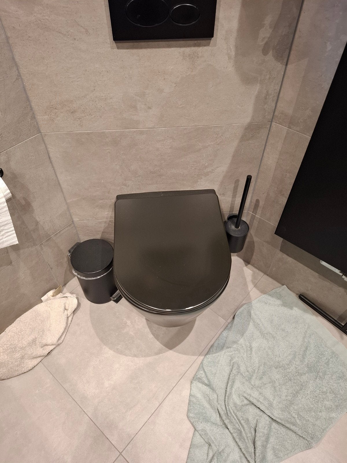 Mooi zwart wandcloset, Doe-het-zelf en Verbouw, Ophalen, Gebruikt, Toilet
