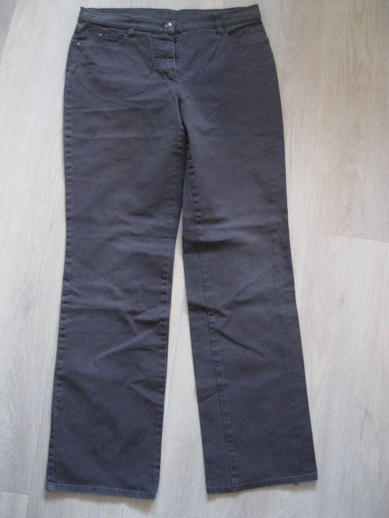 maat M, 1 bruine Gerry Weber spijkerbroek, Overige kleuren, Ophalen of Verzenden, W30 - W32 (confectie 38/40), Gedragen