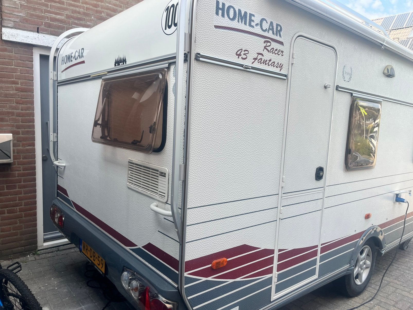 Caravan Homecar 446H uit 2005, Rondzit, Particulier, Tot en met 4, Luifel