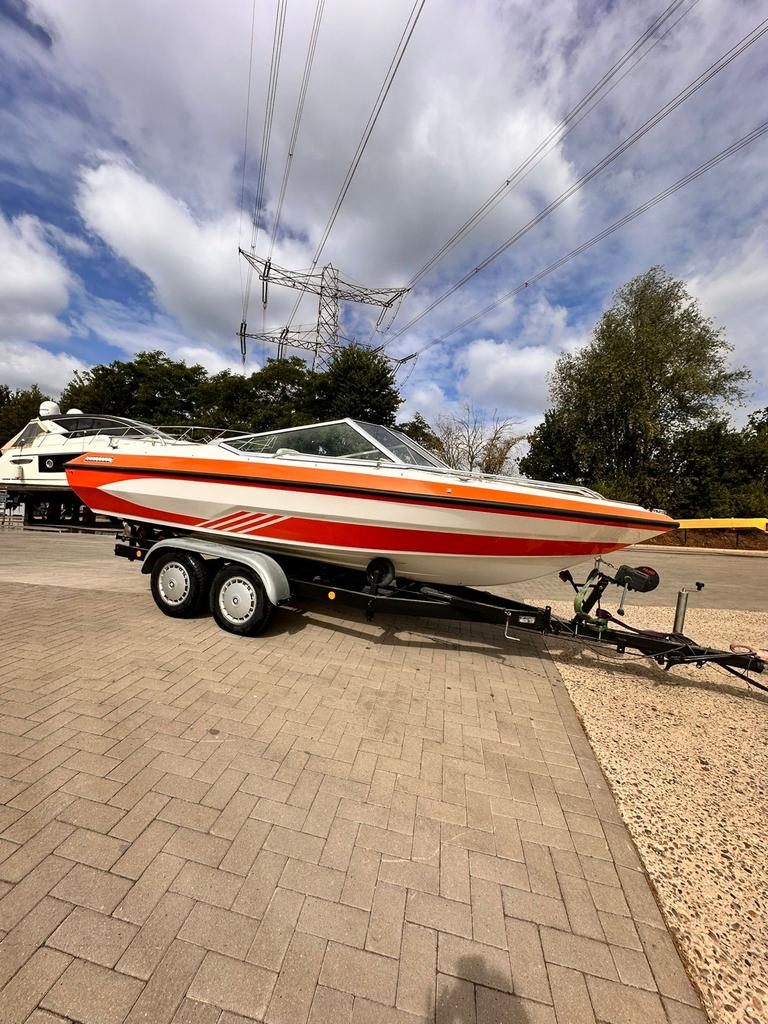 Glastron V194 Speedboot - Klaar voor het water!, Watersport en Boten, Speedboten, Ophalen, Overige merken, Gebruikt, Binnenboordmotor