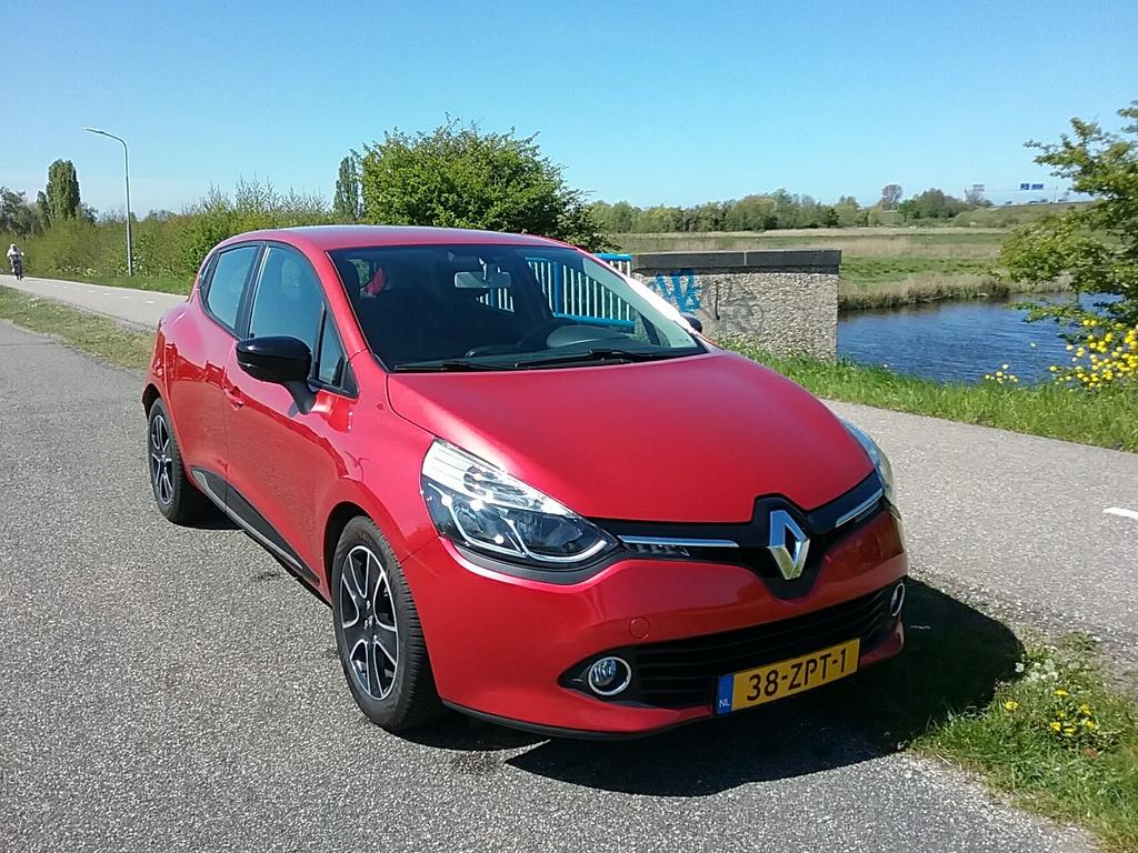 Renault Clio Energy TCe 90pk S&S Eco2 2013,105.000 km NLAuto, Voorwielaandrijving, 898 cc, 40 €/maand, 540 kg
