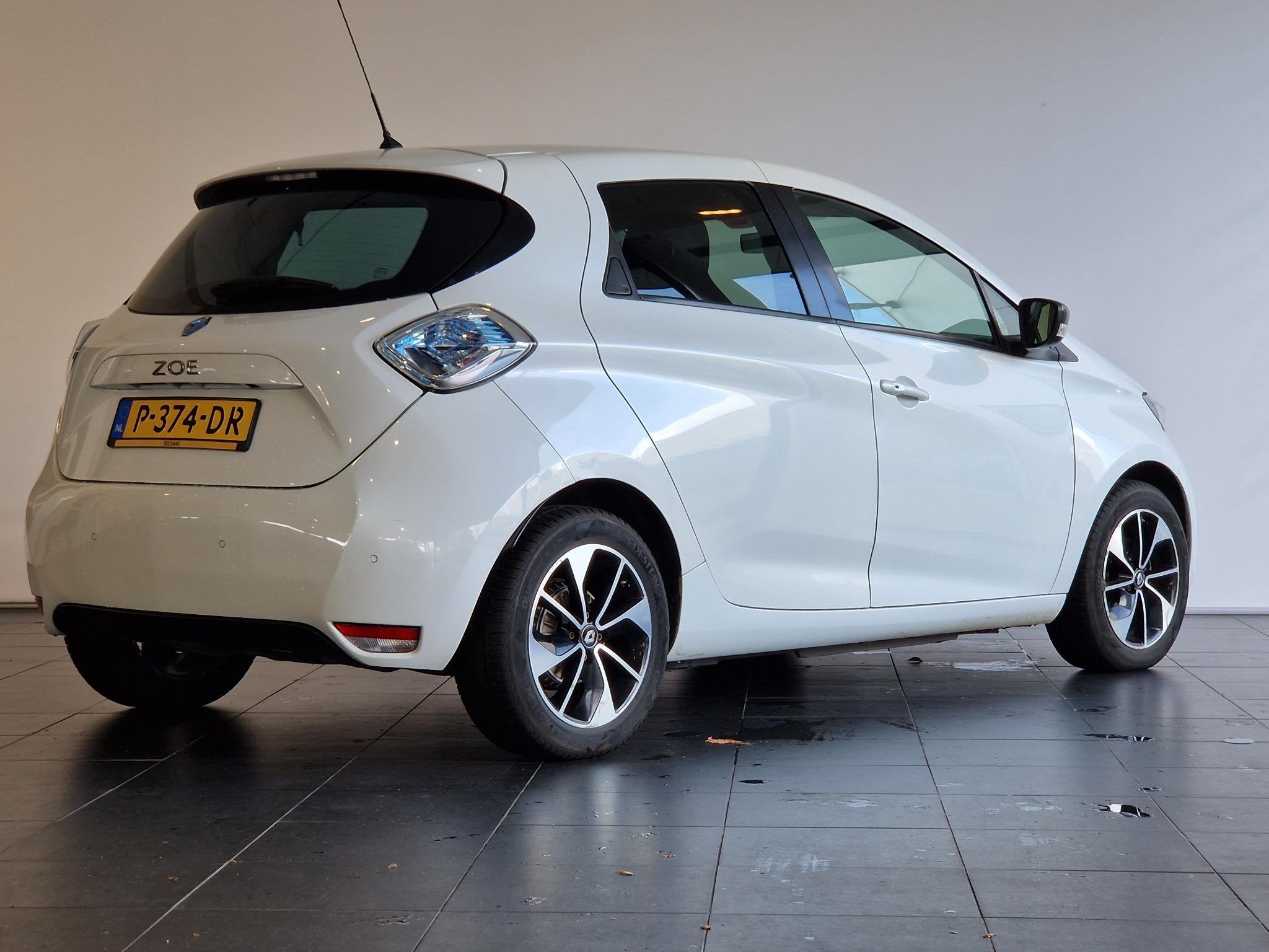 Renault ZOE R110 Limited 41 kWh | 86% SOH | KOOP ACCU | NAVI, Auto's, Gebruikt, 41 kWh, Met garantie (alle), Wit