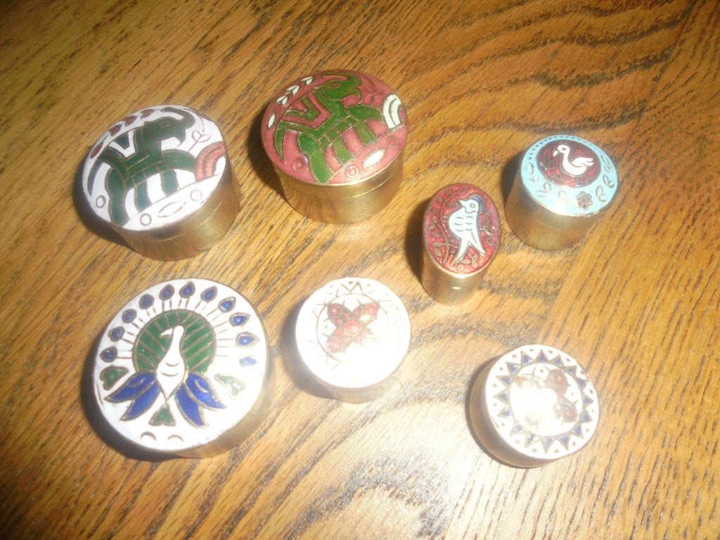 Pillendoosje 7 stuks in 1 koop / Dieren ( abstract ), Antiek en Kunst, Ophalen of Verzenden