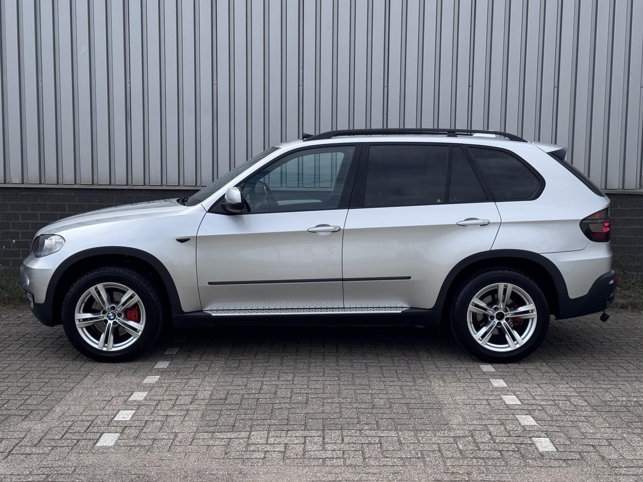 BMW X5 xDrive30d High Executive Panoramadak | AppleCarplay, Gebruikt, 2993 cc, 255 €/maand, Bedrijf