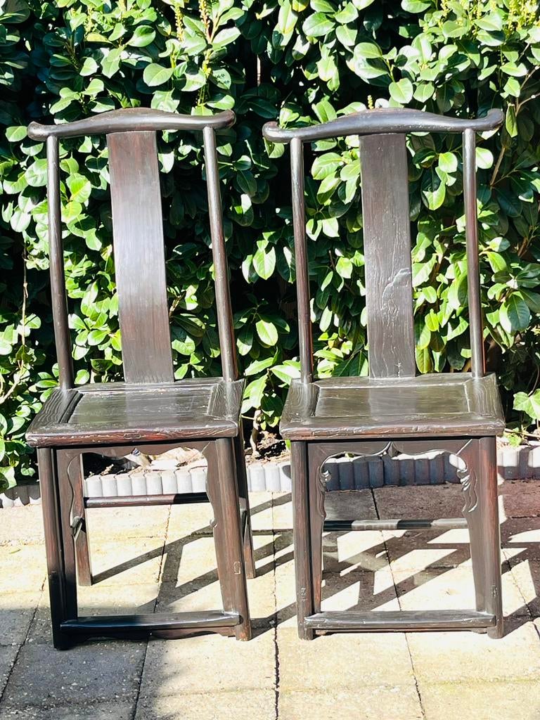 Chinese stoelen met jukvormige rugleuning uit de 19e eeuw, Antiek en Kunst, Antiek | Meubels | Stoelen en Banken, Ophalen of Verzenden