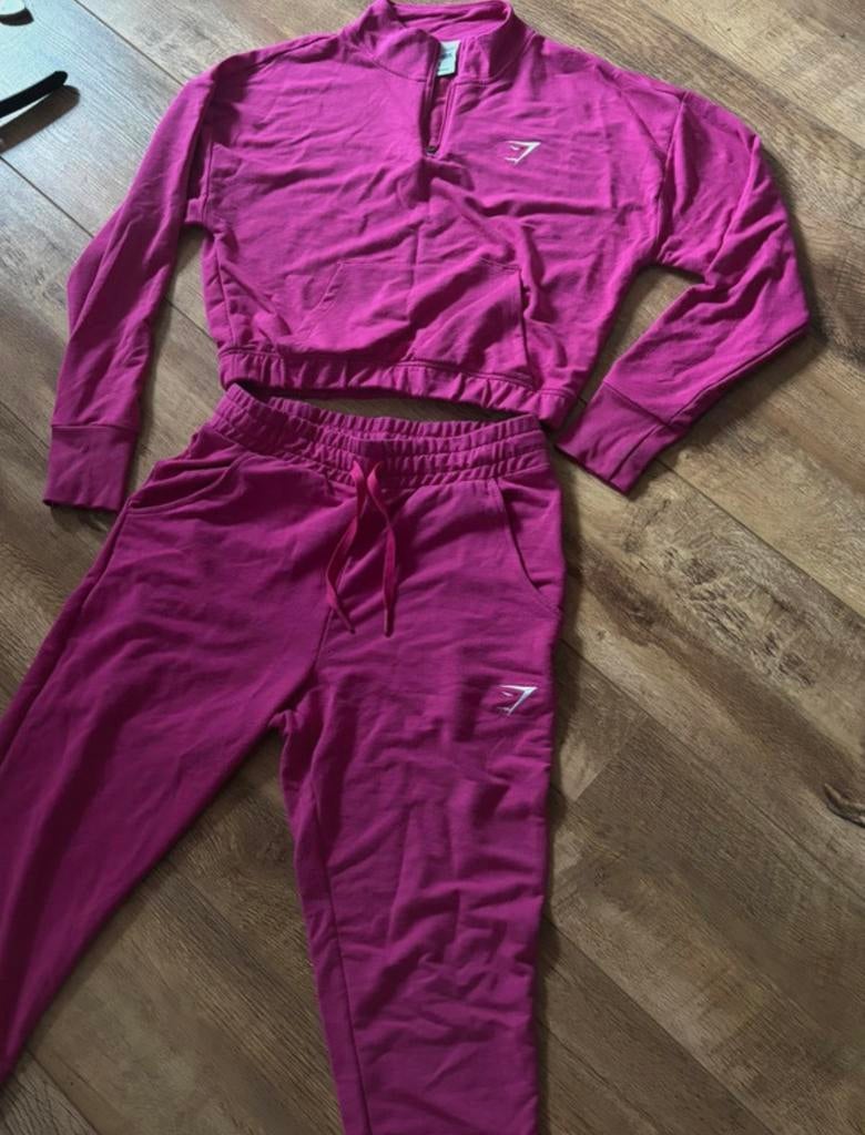 Gymshark fuchsia roze jogger set maat S – comfy co ord, Ophalen of Verzenden, Roze, Maat 34 (XS) of kleiner, Fitness of Aerobics