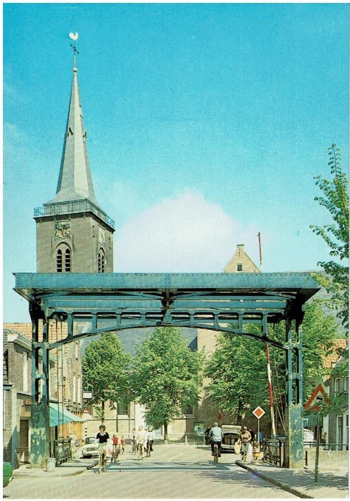 Ansichtkaart Abcoude, Kerkplein en Ned. Herv. Kerk, Verzamelen, Ansichtkaarten | Nederland, Ophalen of Verzenden, 1980 tot heden