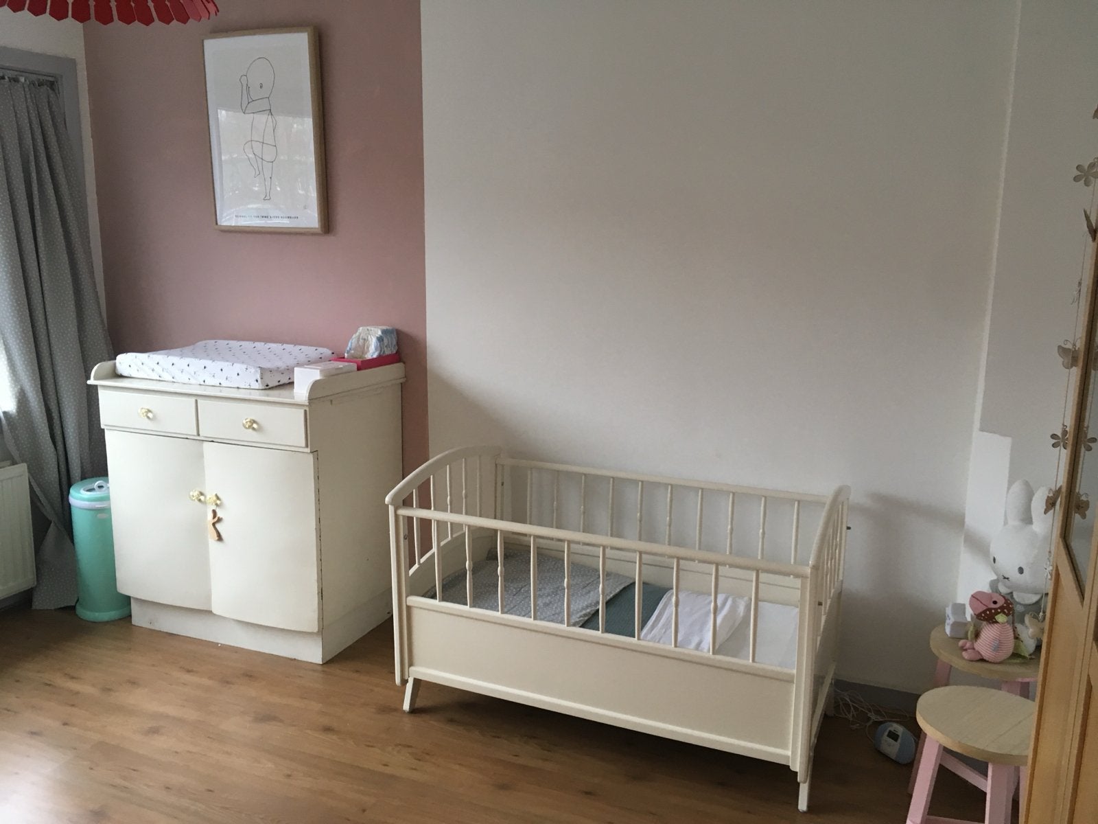 Gratis! Vintage Commode/Kastje - Ideaal voor Babykamer, Ophalen, Gebruikt, 50 tot 70 cm, 75 tot 100 cm