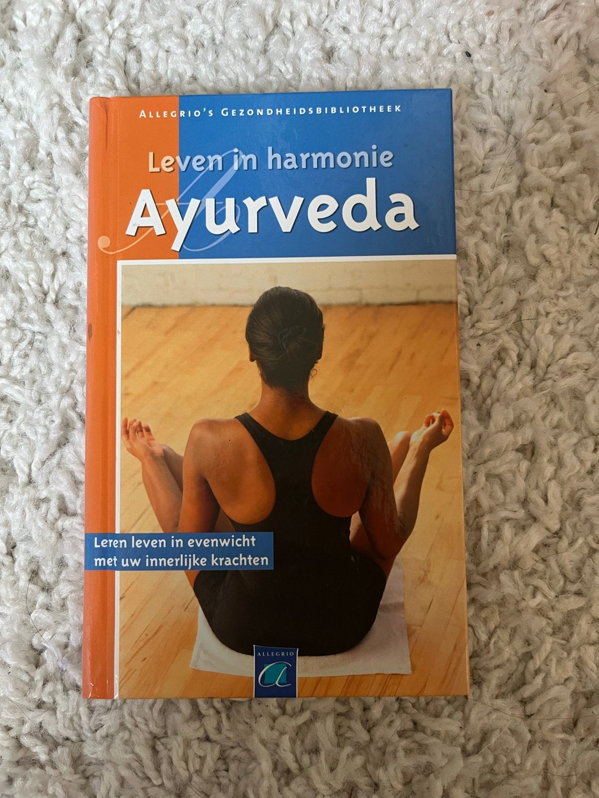Boek, Leven in harmonie Ayurveda, Ophalen of Verzenden, Zo goed als nieuw, Gezondheid en Conditie