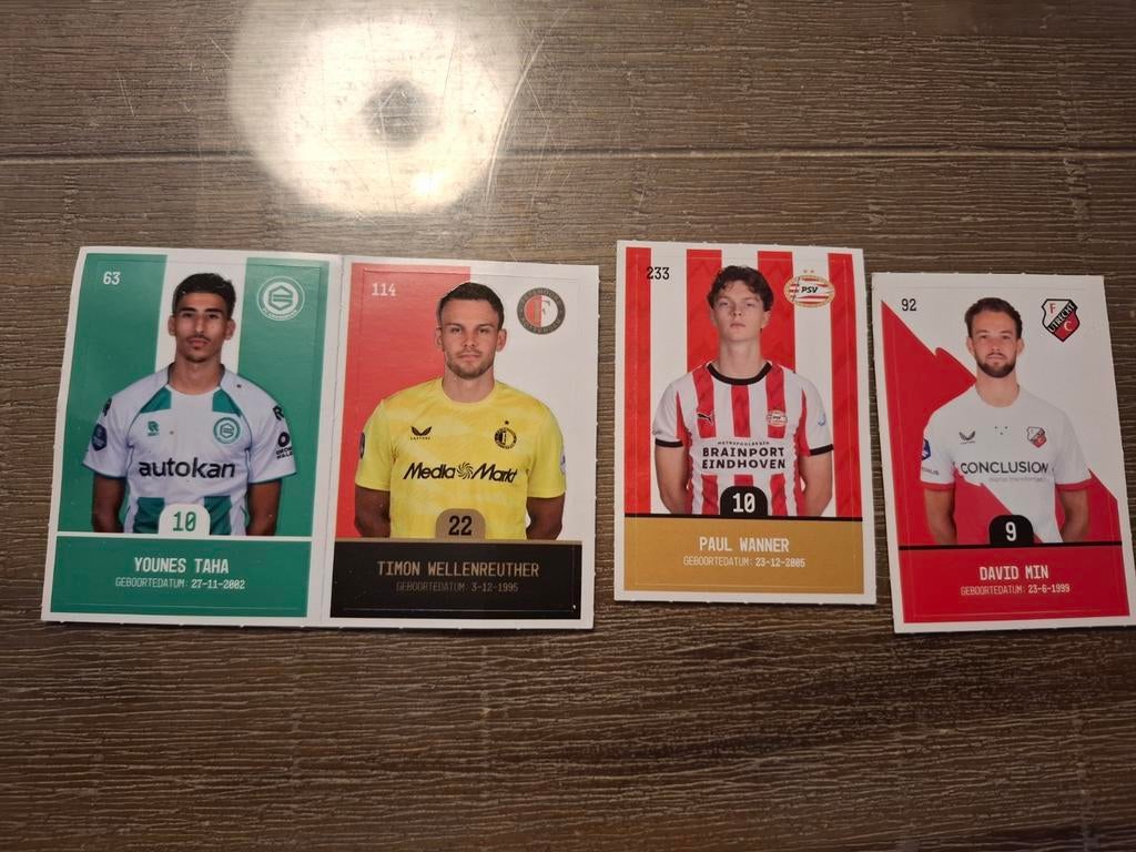Verschillende voetbalplaatjes Plus spaaractie 2026, Ophalen of Verzenden, Buitenlandse clubs, Poster, Plaatje of Sticker