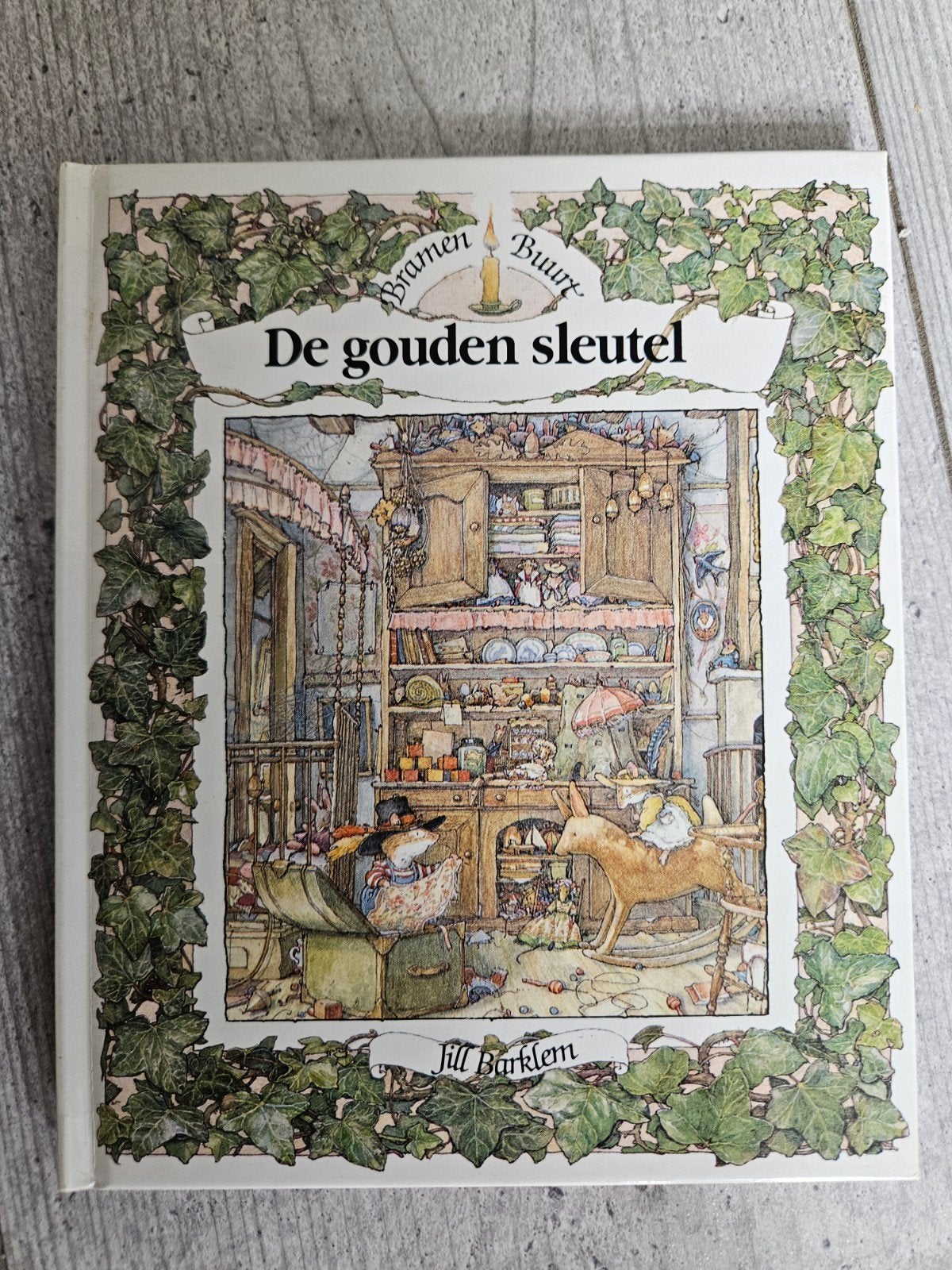 Bramenbuurt: De Gouden Sleutel - Jill Barklem (1991), Ophalen of Verzenden, Zo goed als nieuw, Jill Barklem, Fictie algemeen