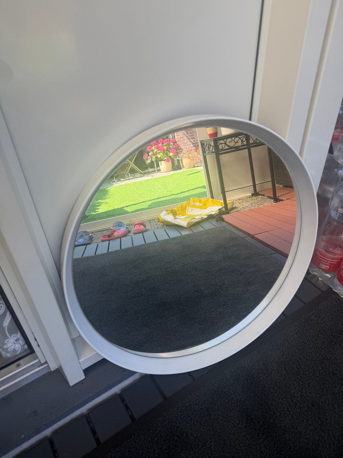 Ronde spiegel met witte rand, Ophalen of Verzenden, Zo goed als nieuw, Rond, 50 tot 75 cm