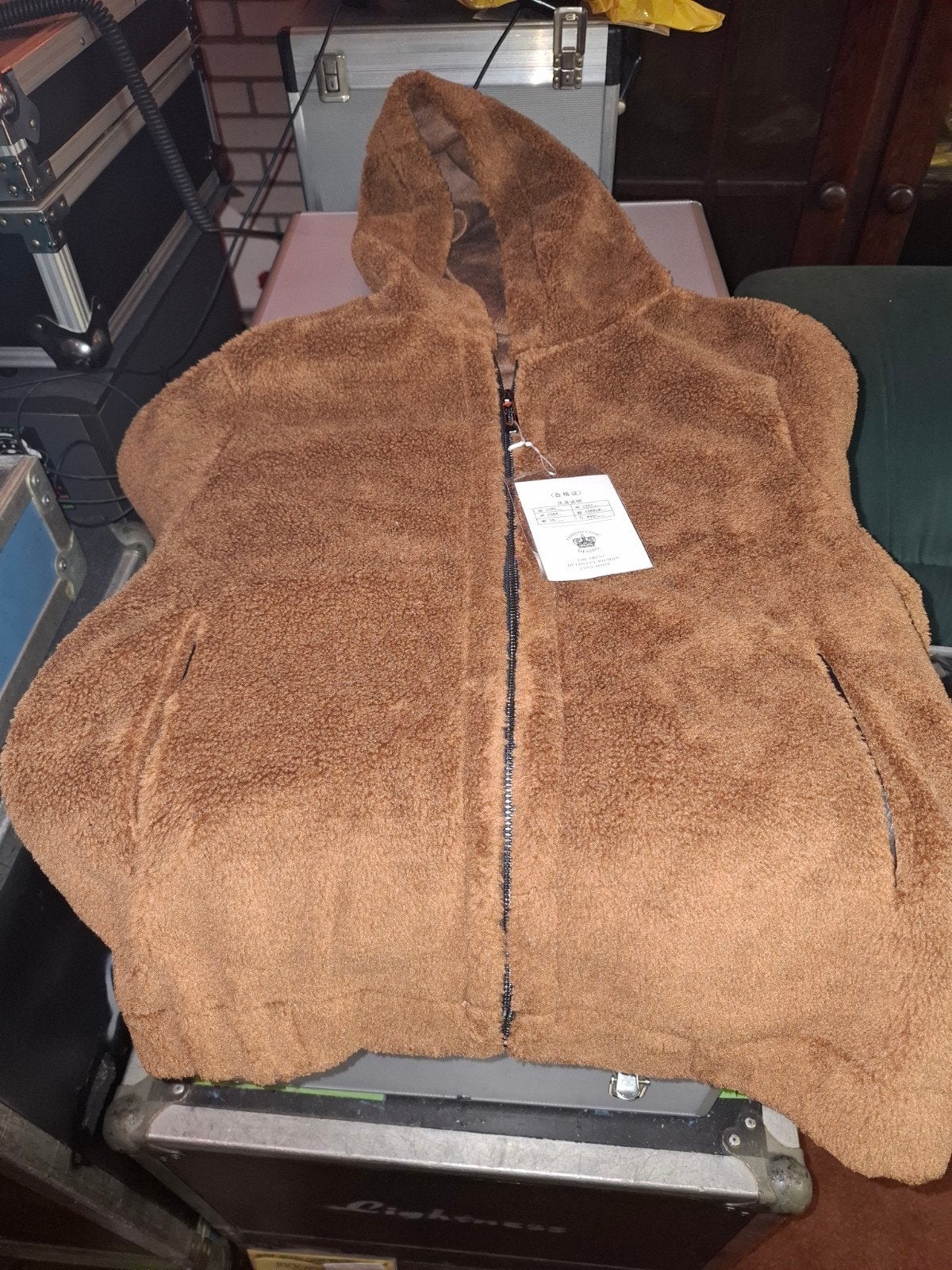 splinternieuw trui. ophalen lees.goed.bieden vanaf 15 euro, Ophalen, Nieuw, Jongen