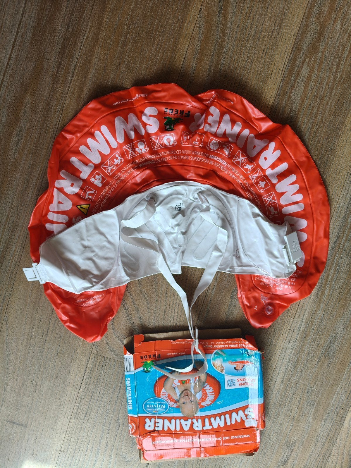 Baby zwemband SWIMTRAINER voor baby's en peuters, Ophalen, Zo goed als nieuw