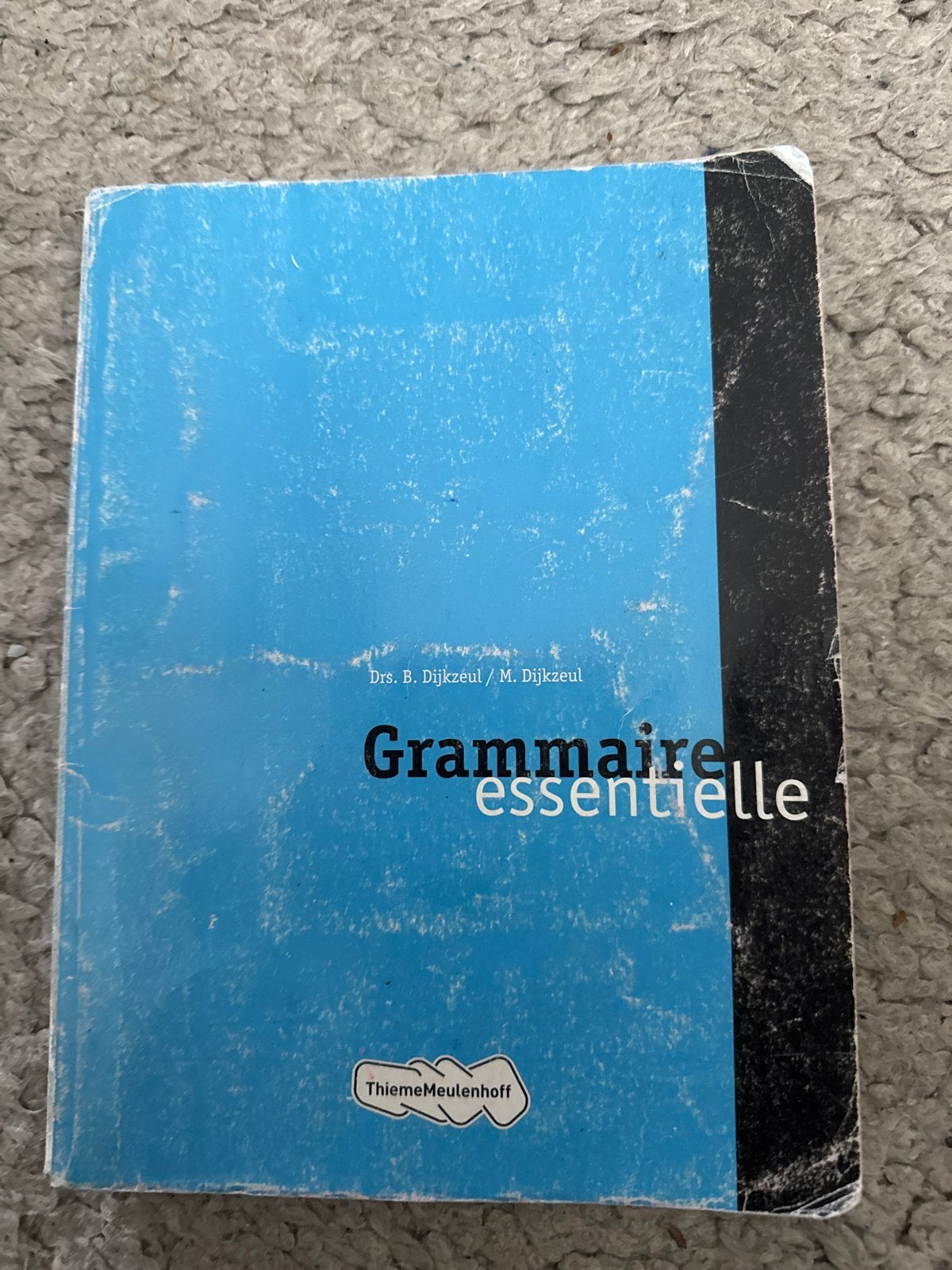 Grammaire Essentielle - Frans Grammatica Boek, Ophalen of Verzenden, Gelezen, Non-fictie