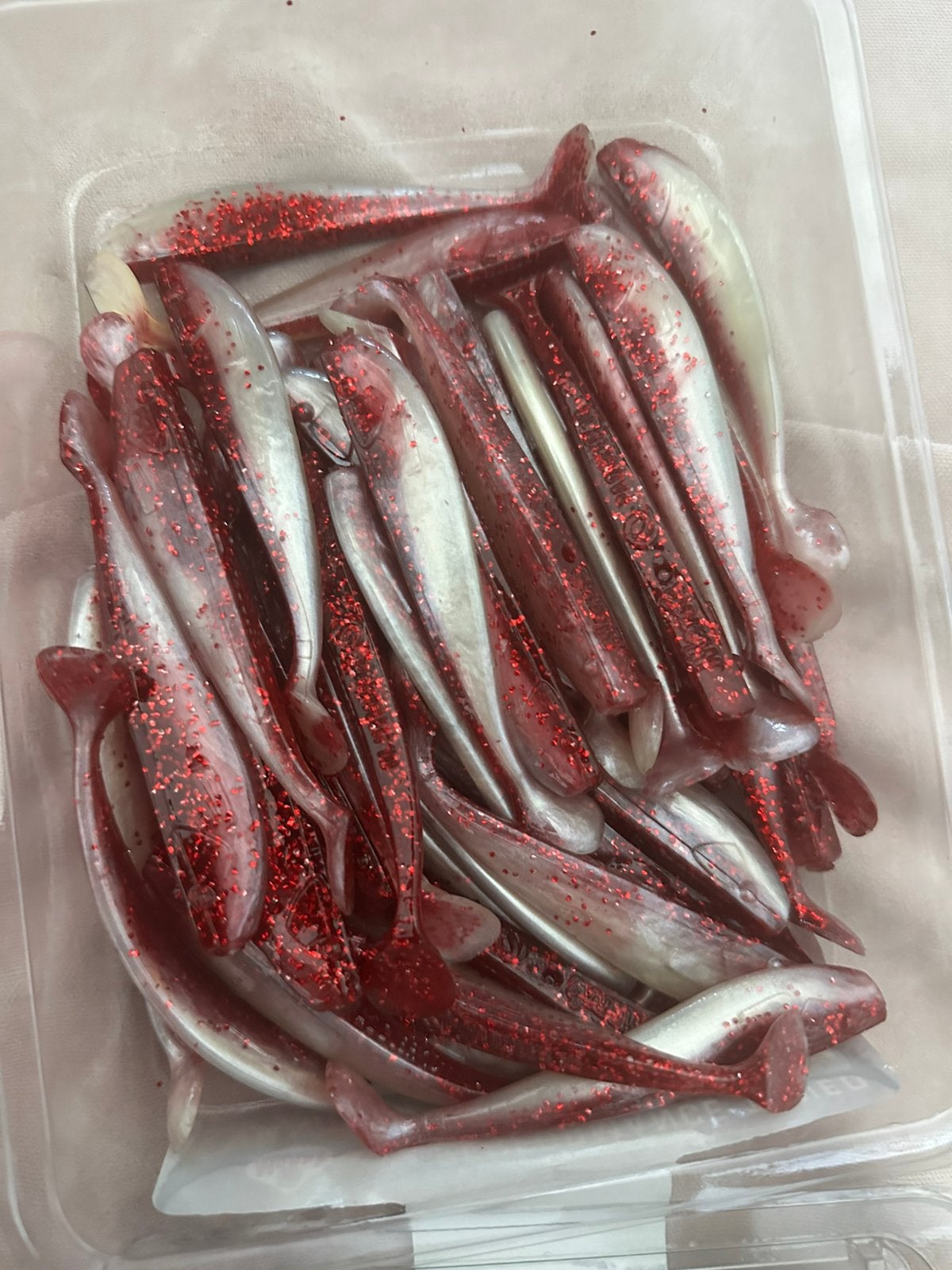 Kunstaas shads snoekbaars/zeebaars 50 stuks, Ophalen, Nieuw, Overige typen