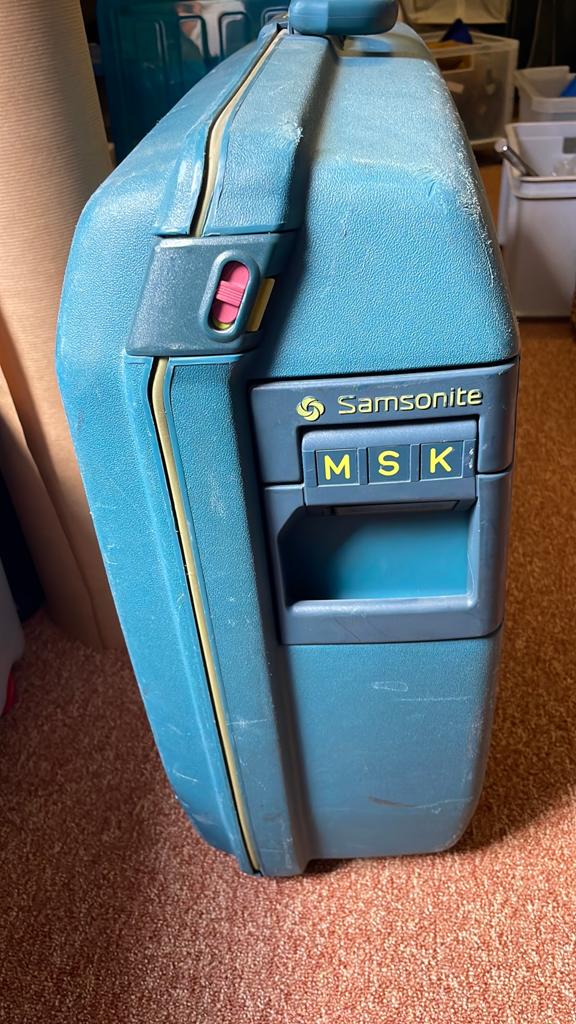 Koffer Samsonite, groen, 2 wieltjes, Ophalen, Zo goed als nieuw, Hard kunststof, Wieltjes