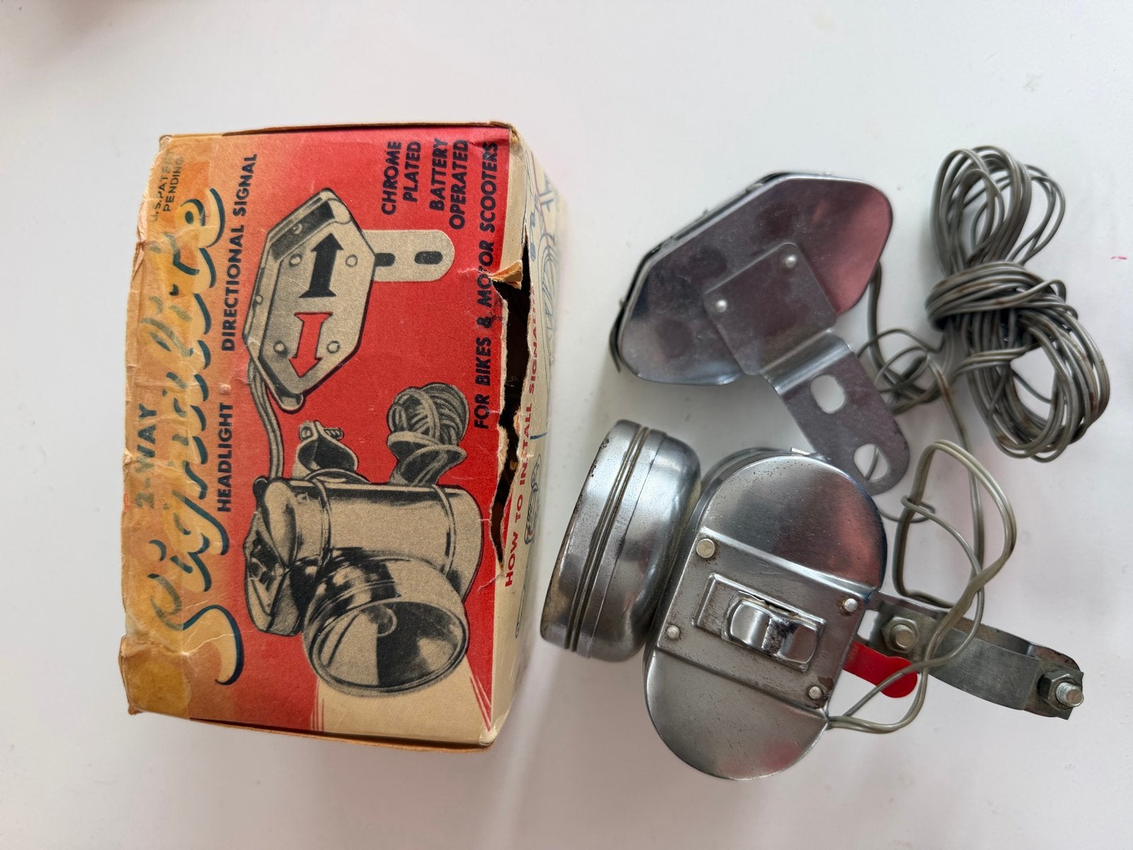 Vintage Signalite 2-weg fietsverlichting met richtingaanwijz, Ophalen of Verzenden, Gebruikt, Batterij, Verlichtingsset