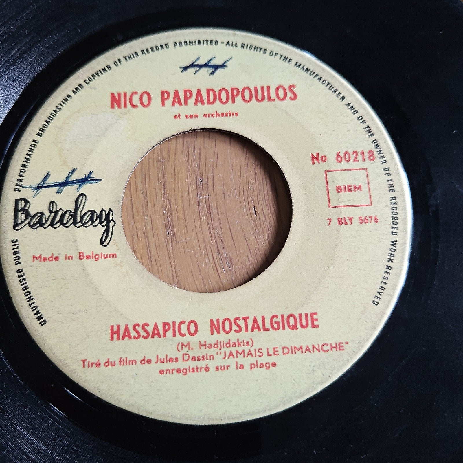 Nico Papadopoulos  Hassapico Nostalgique / Les Enfants du Pi, Gebruikt, Filmmuziek en Soundtracks, 7 inch, Ophalen of Verzenden