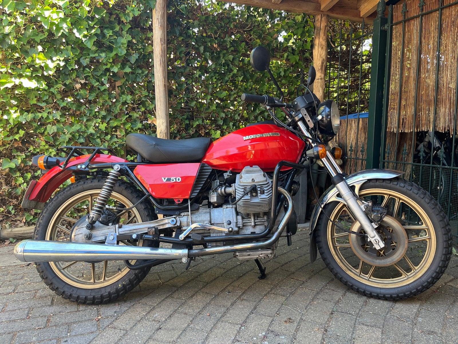 Moto Guzzi V50 - Klassieke Naked Bike, 2 cilinders, Gebruikt, Particulier, Minimaal motorrijbewijs A2