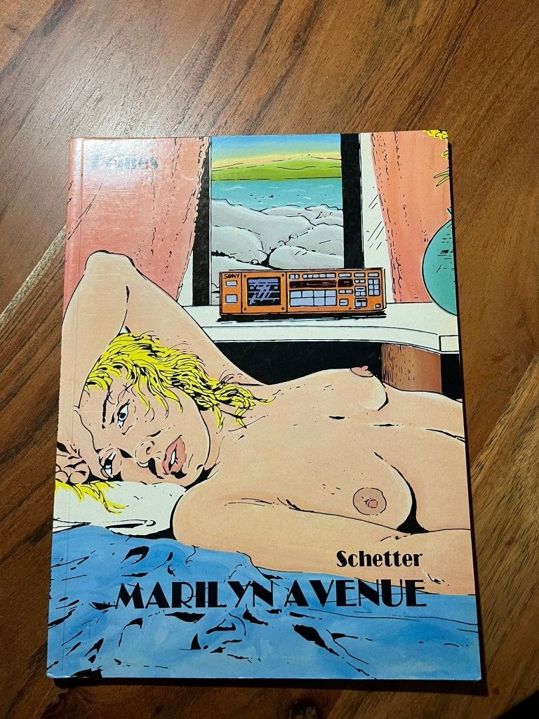 Marilyn Avenue" van Schetter., Eén stripboek, Ophalen of Verzenden, Zo goed als nieuw