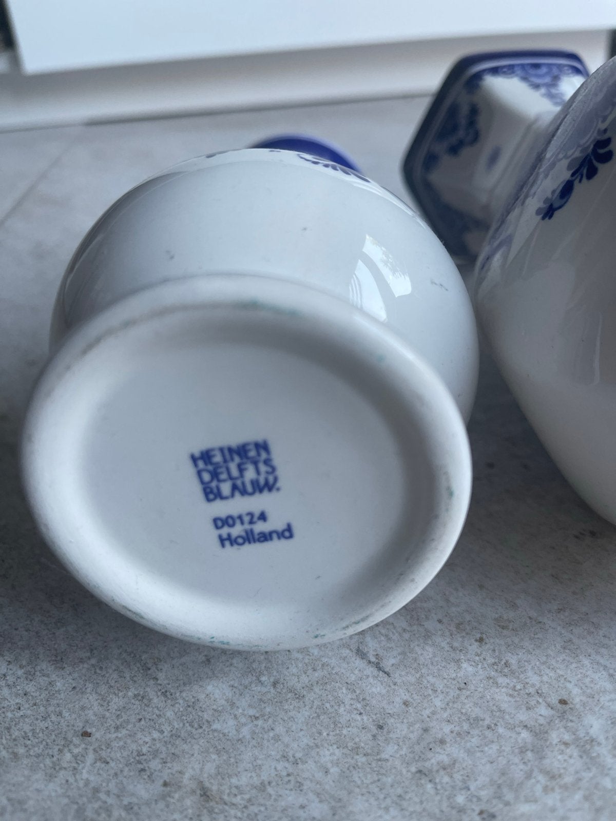 Set van 2 Heinen Delfts Blauw vazen, Ophalen of Verzenden, Zo goed als nieuw, Overige kleuren