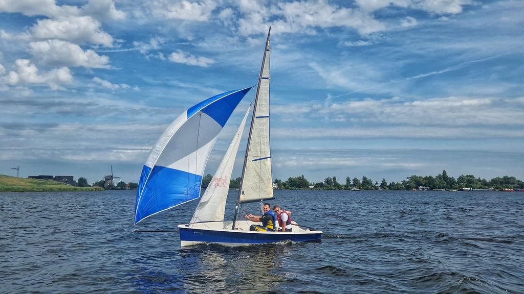Laser 2000 met gecombineerde weg en haventrailer, Watersport en Boten, Ophalen, Laser, Gebruikt, Fok