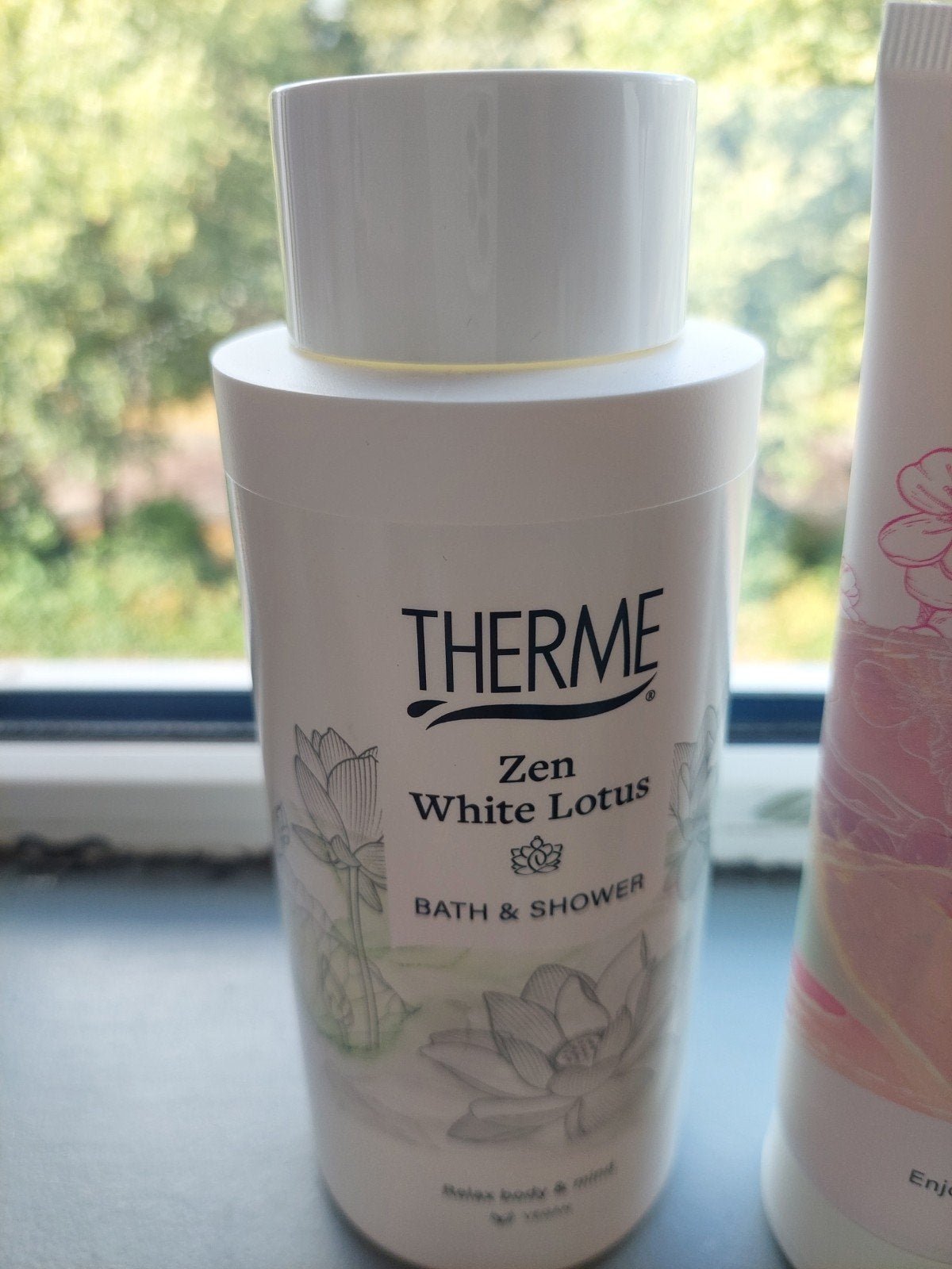 Therme Zen White Lotus Bad & Douche, Sieraden, Tassen en Uiterlijk, Ophalen of Verzenden, Zo goed als nieuw, Bad & Douche