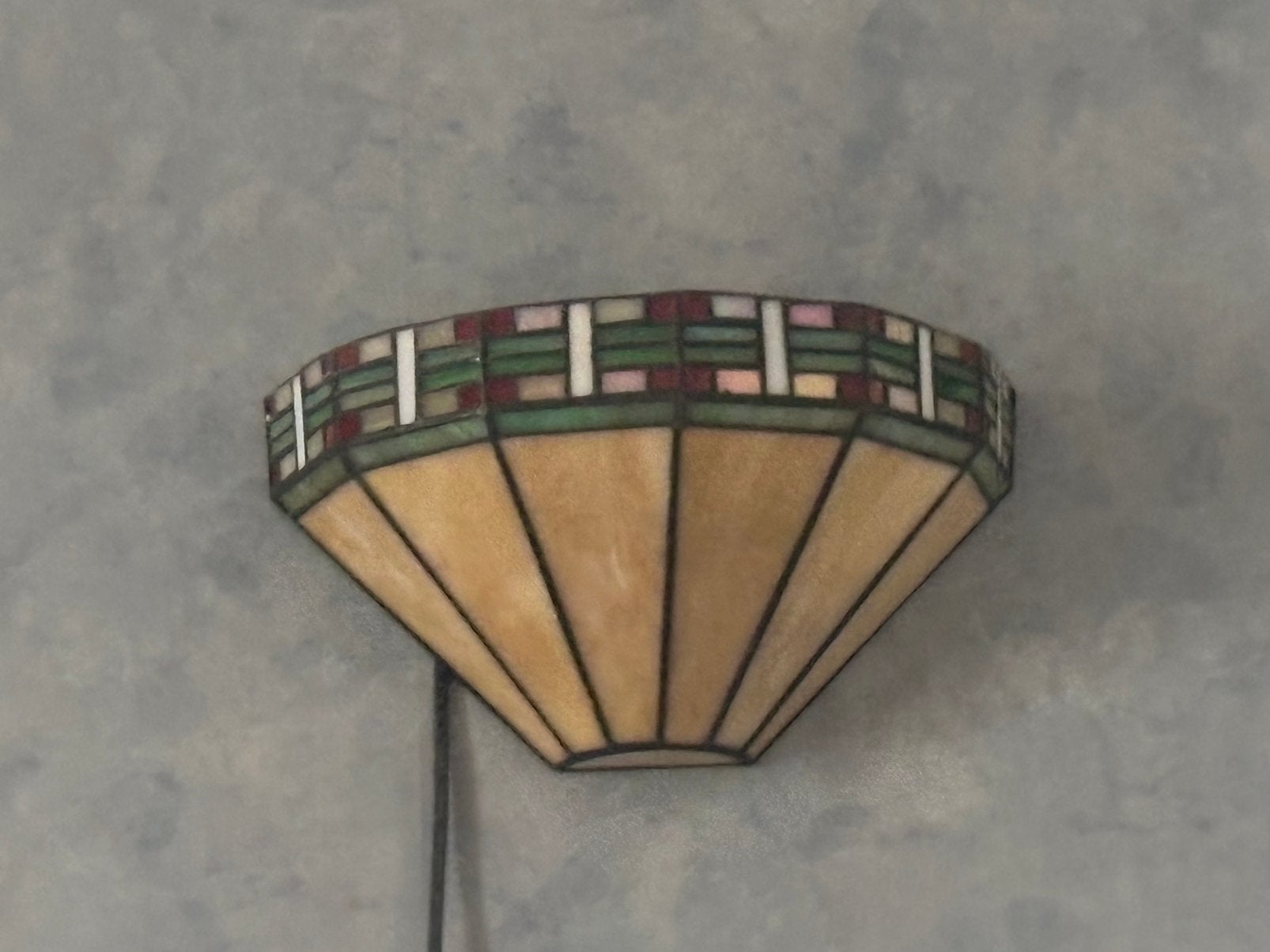 Tiffanielamp 2 stuks, Huis en Inrichting, Lampen | Wandlampen, Ophalen, Zo goed als nieuw, Wandlamp