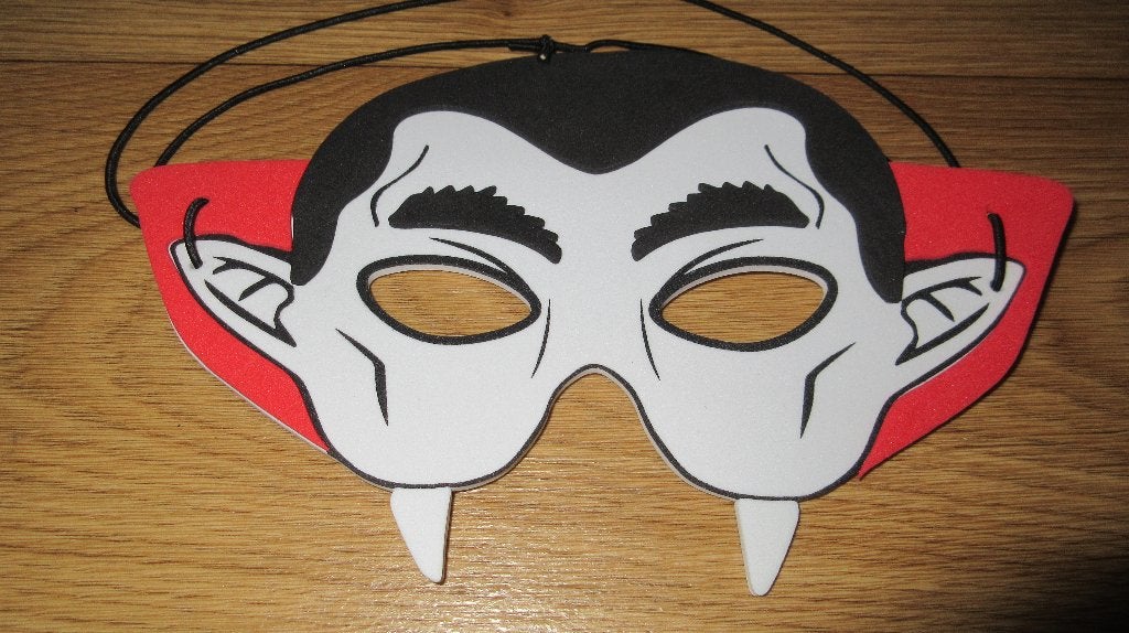 Carnaval maskers-pruiken-mutsen en kleding., Ophalen of Verzenden, Nieuw, 110 t/m 116, Jongen of Meisje