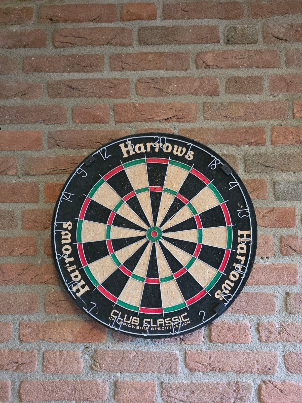 Harrows Club Classic dartbord, klaar voor vele potjes!, Ophalen, Gebruikt, Dartbord, Soft tip