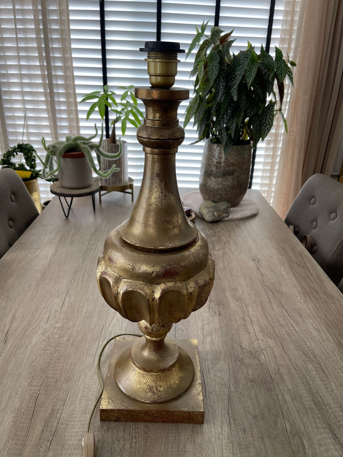 Grote gouden tafellamp, klassiek design, Ophalen of Verzenden