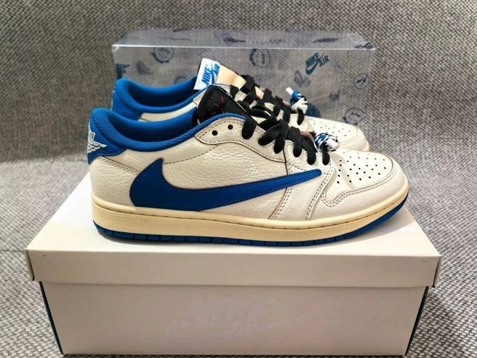 Nike Air Jordan 1 Low Travis Scott Fragment Military Blue, Ophalen of Verzenden, Nieuw, Blauw