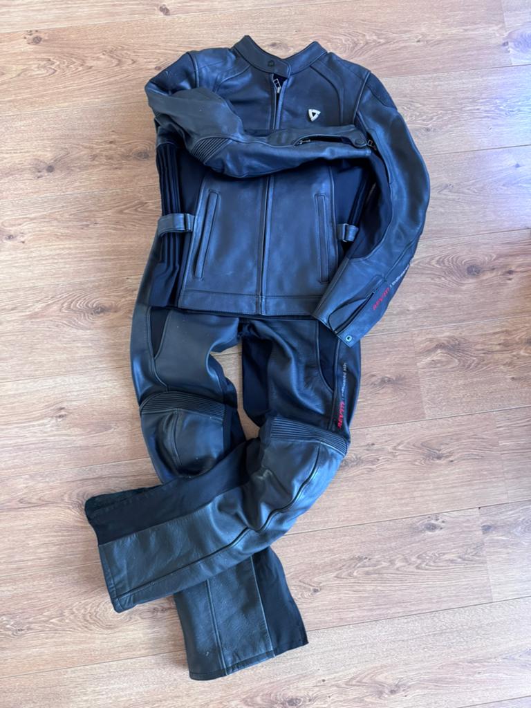 Revit dames leren motorpak mt 42, Motoren, Kleding | Motorkleding, Ophalen of Verzenden, Tweedehands, Dames, Combipak