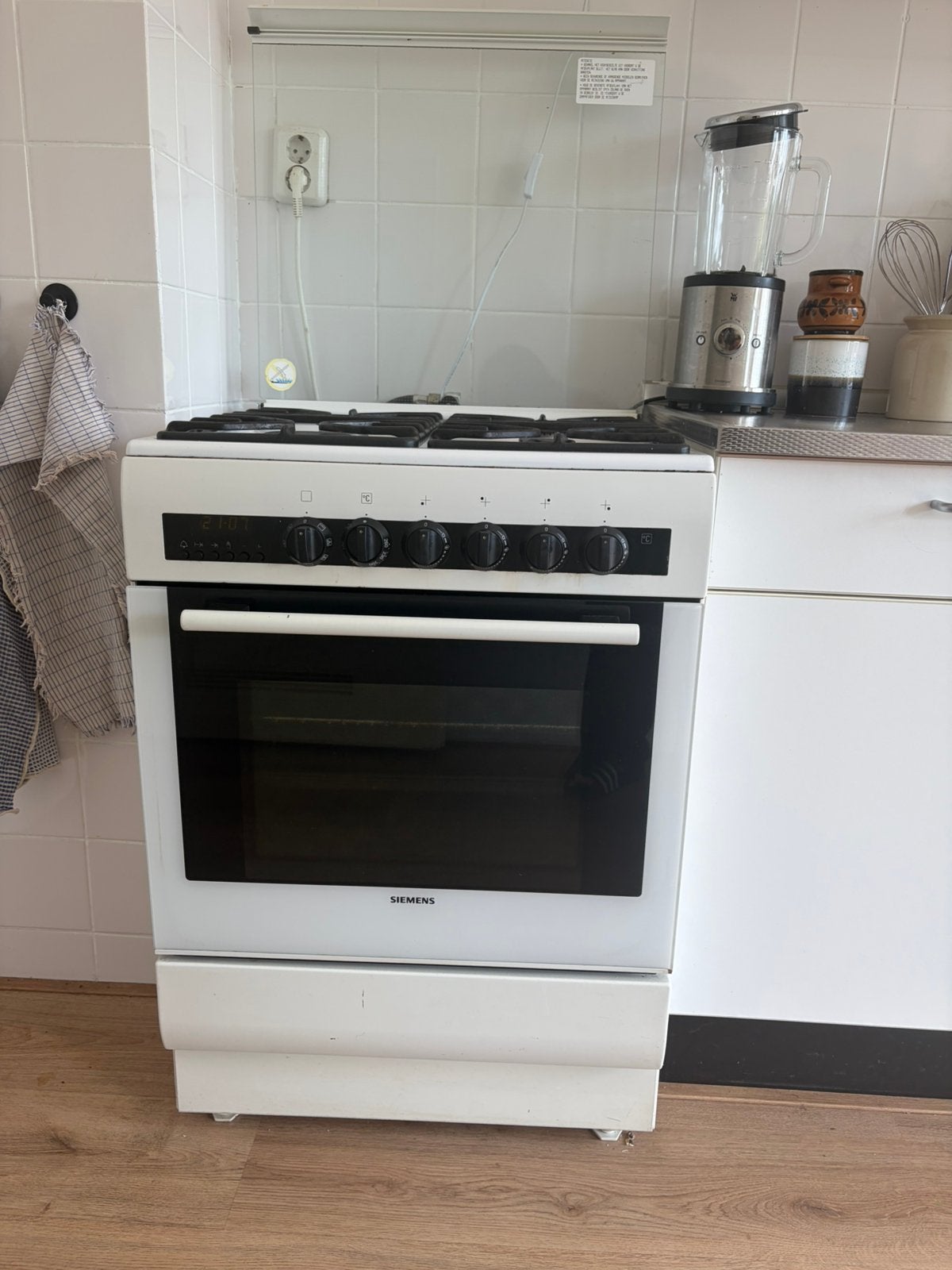 Siemens gasfornuis, Ophalen, Gebruikt, 60 cm of meer, 4 kookzones