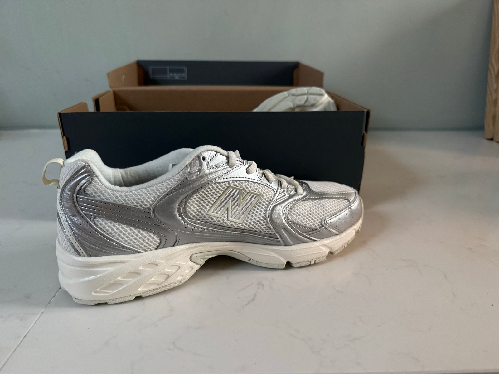 Gloednieuwe New Balance Unisex Sneakers, Ophalen, Nieuw, Wit, Sneakers of Gympen