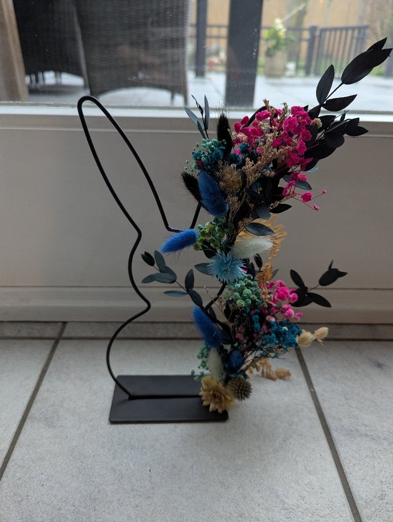 Paashaas met droogbloemen, Ophalen of Verzenden, Zo goed als nieuw