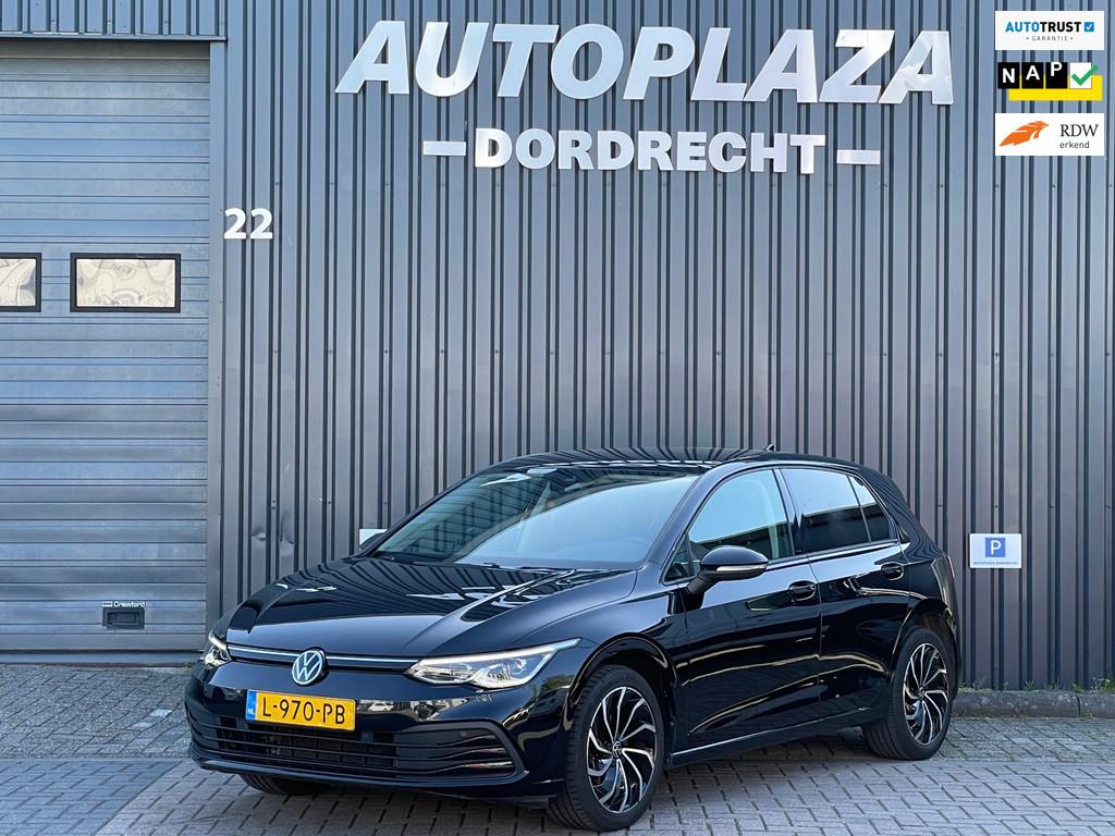 Volkswagen Golf 1.0 TSI Life Business |MEMORY|VIRTUAL| ACC|P, Voorwielaandrijving, Adaptive Cruise Control, Gebruikt, Euro 6