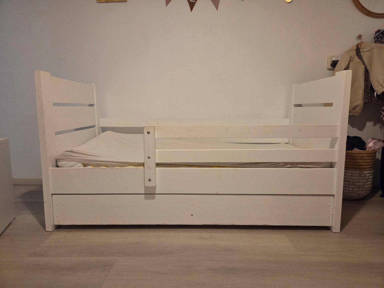 peuterbed inclusief matras, Ophalen of Verzenden, Gebruikt