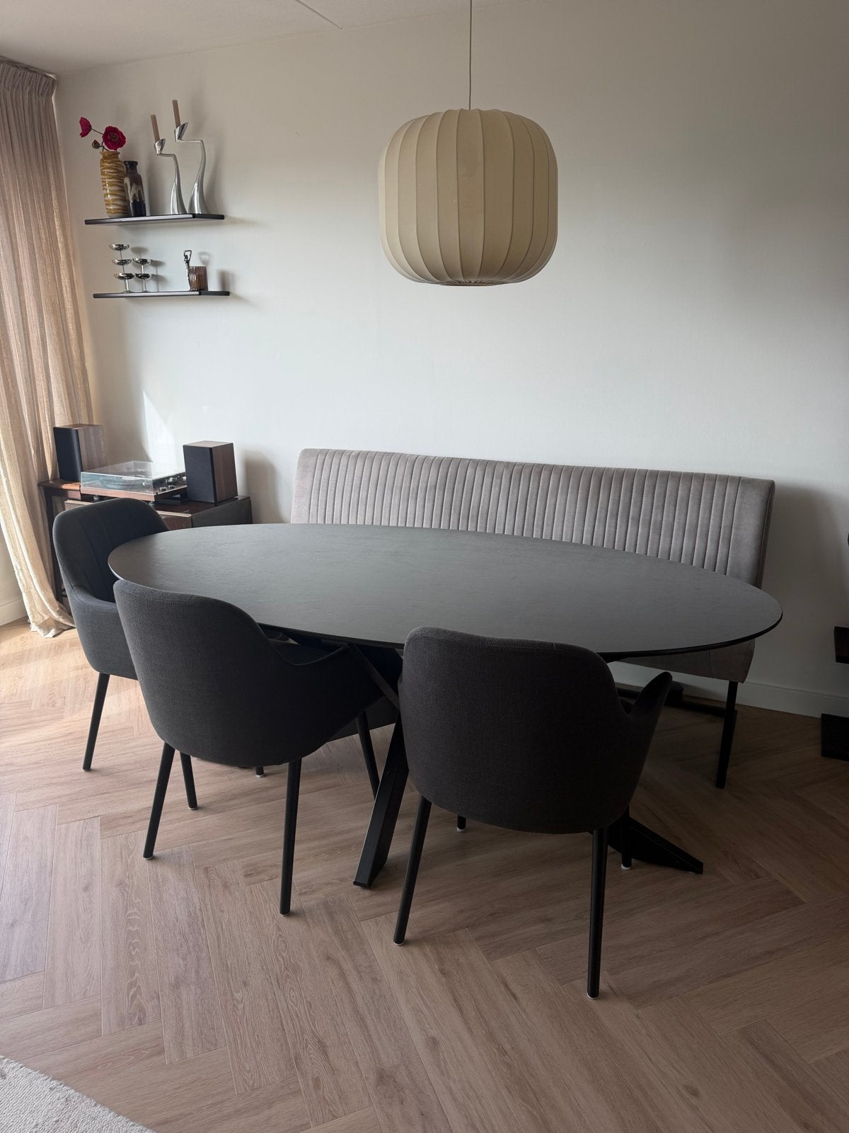 Eetkamerset: ovale eettafel, 3 stoelen eetbank zwart zitmaxx, Huis en Inrichting, Ophalen, Gebruikt, Minder dan 4 stoelen