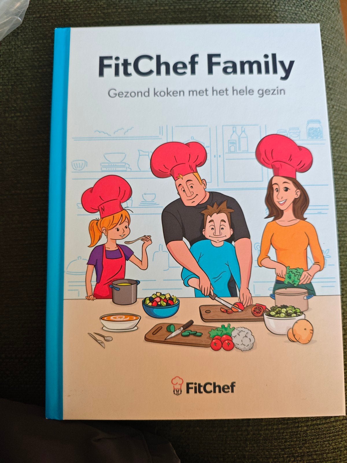 Mark van Oosterwijck - FitChef Family, Boeken, Kookboeken, Ophalen of Verzenden, Zo goed als nieuw, Mark van Oosterwijck, Gezond koken