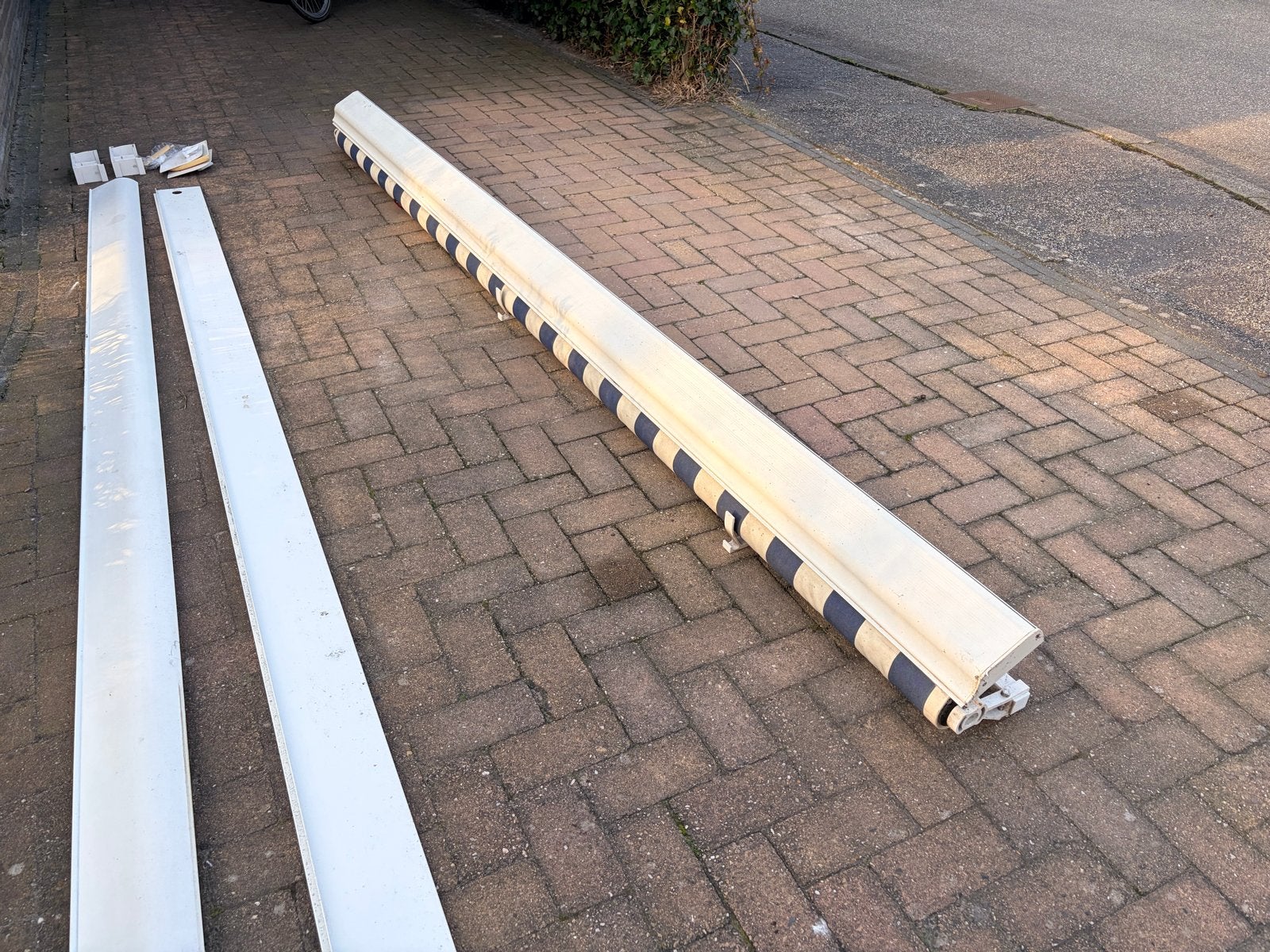Zonnescherm 3,5 meter breed - Gebruikt, Gebruikt, Ophalen of Verzenden, 150 tot 300 cm, 250 cm tot 450 cm